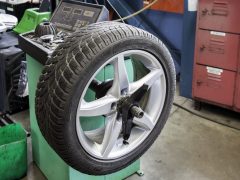Dlaczego nie warto zwlekać z wymianą opon? Dlaczego nie warto zwlekać z wymianą opon?